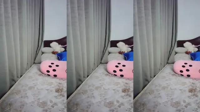 Dinda Omek Jembut Sange Gak Tahan Pake Batang Di Toilet