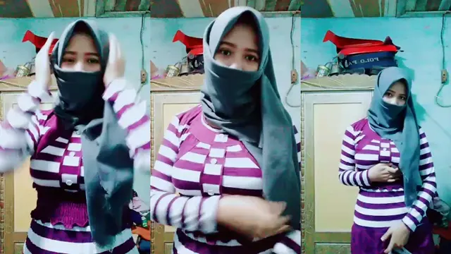 Cewe Jilbab Buka Bukaan Hingga Colmek